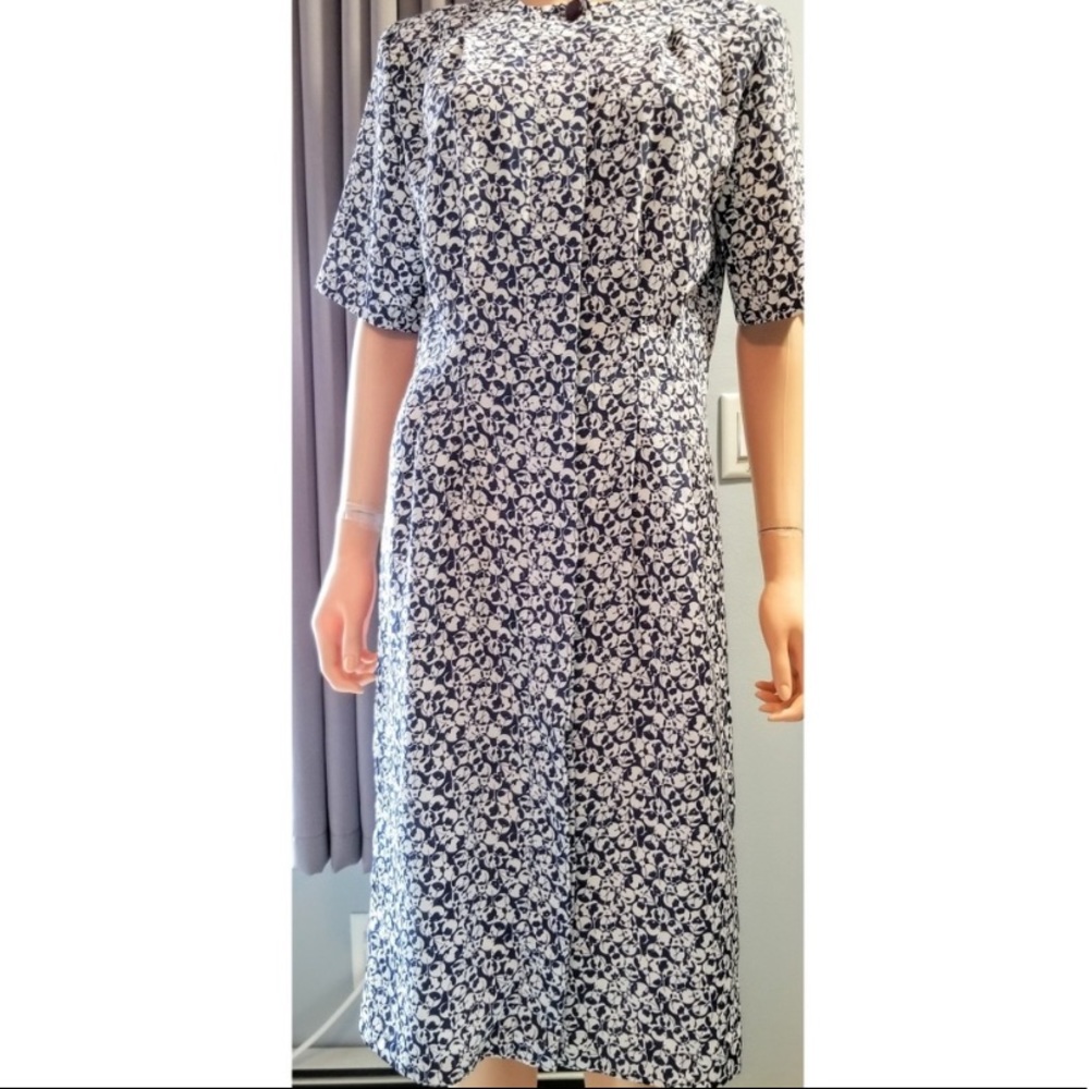 BGB Ltd Button Down Dress, Polyester, 10 NWOT ✔️ - Picture 8 of 8